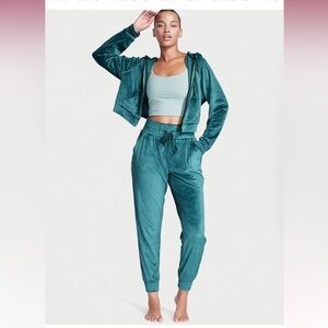 NWT Victoria’s Secret Velour Diamante Tracksuit Cropped Hoodie Jogger Set Teal L